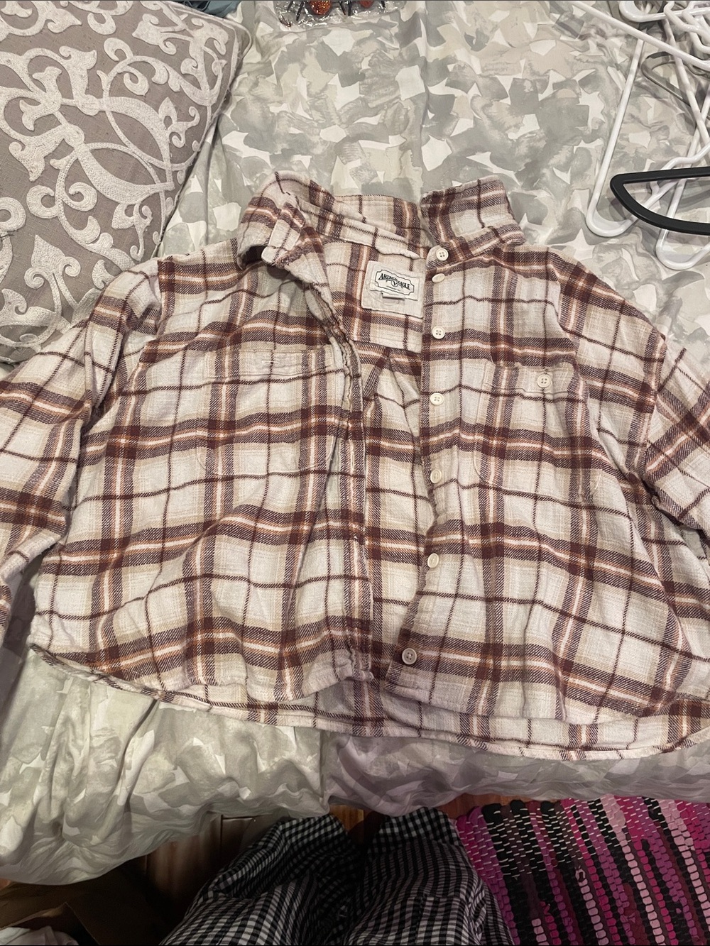 American Eagle Outfitters Cream & Brown Plaid Button-Down Shirt